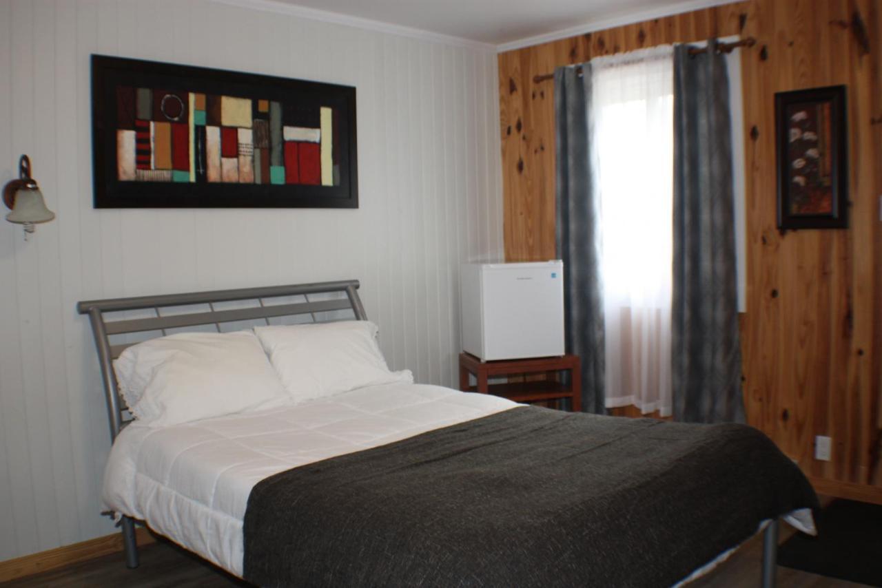 Auberge St-Tite-Des-Caps Saint-Tite-des-Caps 외부 사진